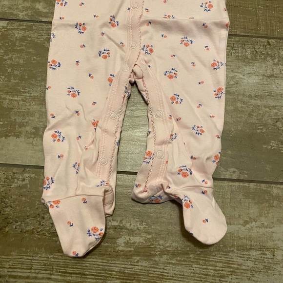 Carter’s Pink Floral Footie Pajamas 9 Months New With Tag - Picture 5 of 10